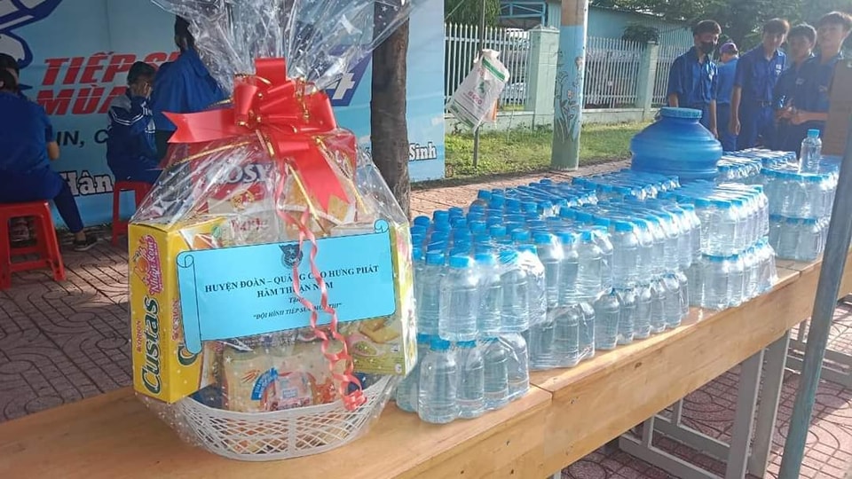 Tiếp sức mùa thi